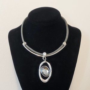 3/$15 Wavy Oval Loop w. Rhinestone Pendant Necklace 15"-17 1/4"